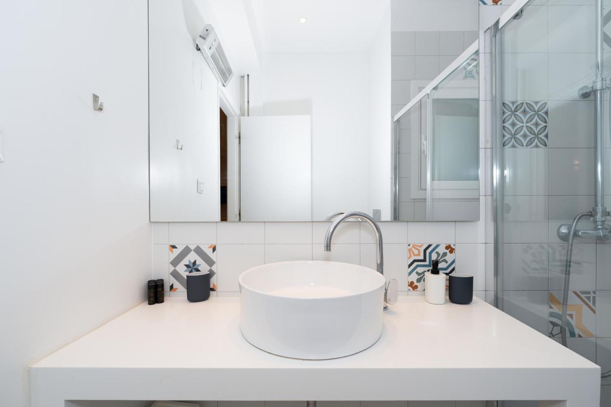 Spacious Modern Apartment In Athens Near Metro Ngoại thất bức ảnh